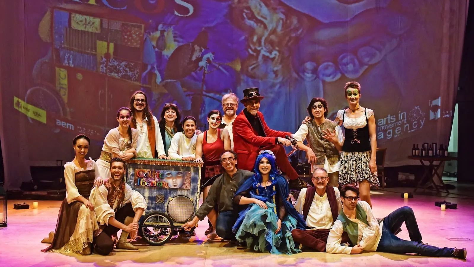 Mago con espectáculo de magia y humor en Madrid